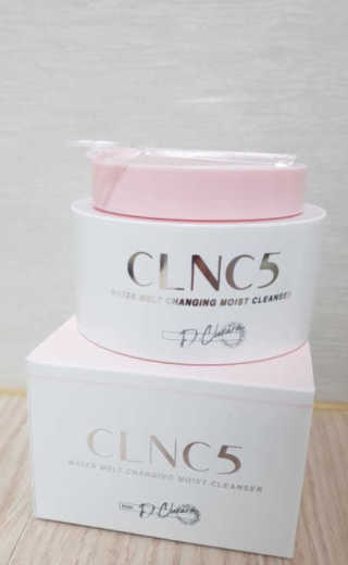 CLNC5 워터 멜트 체인징 클렌저 — 4.5점을 준 리뷰어가 2018년 8월 올린 사용 사진