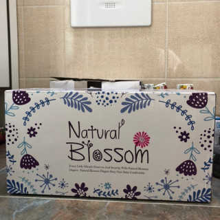 네추럴블라썸 NATURAL BLOSSOM 슈퍼 얇은 바지 기저귀 — 5점을 준 리뷰어가 2018년 10월 올린 사용 사진