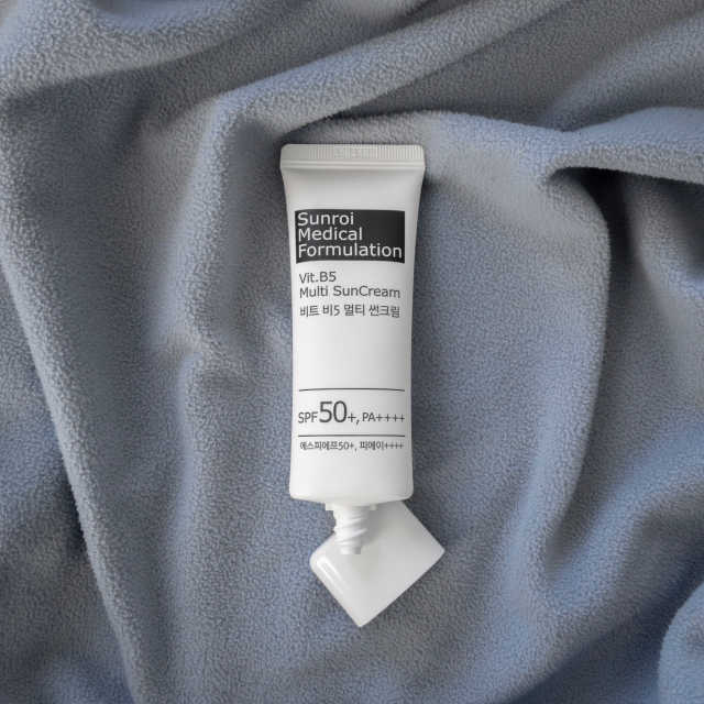 선로이 Vit. B5 멀티 썬 크림 SPF50 + PA ++++ 리뷰 사진