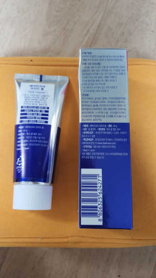 페어아크네 크리미폼 페어아크네 크리미 폼 — 5점을 준 리뷰어가 2019년 10월 올린 사용 사진