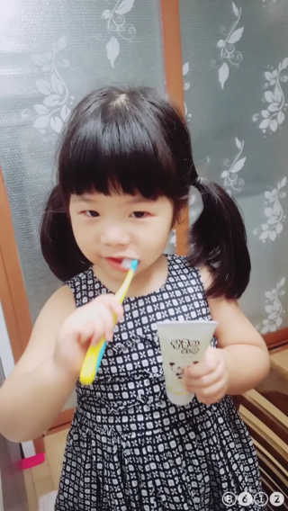 달곰이 어린이 치약+어린이 칫솔 SET — 4점을 준 리뷰어가 2017년 8월 올린 사용 사진