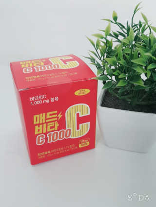 매드비타C 1000 — 5점을 준 리뷰어가 2019년 4월 올린 사용 사진