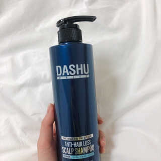 다슈코리아 다슈 데일리 한방 두피 골드 샴푸 500ml — 4.5점을 준 리뷰어가 2019년 3월 올린 사용 사진