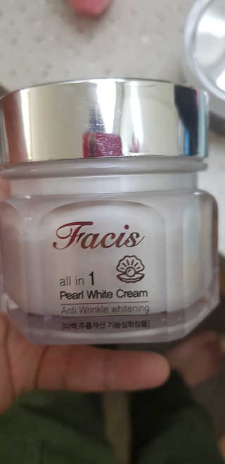 파시스 올인원 진주 화이트닝 크림 100ml — 4.5점을 준 리뷰어가 2019년 5월 올린 사용 사진