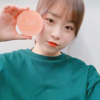 [블랙루즈] 피치 커버 벨벳 쿠션 2종 중 택1 — 4.5점을 준 리뷰어가 2019년 9월 올린 사용 사진
