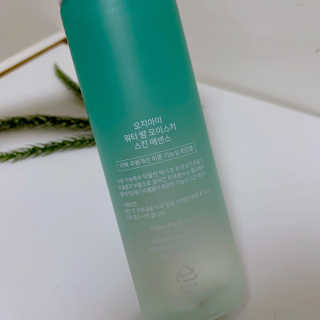 오지아이 워터 밤 모이스처 스킨 에센스 180ml — 5점을 준 리뷰어가 2020년 2월 올린 사용 사진