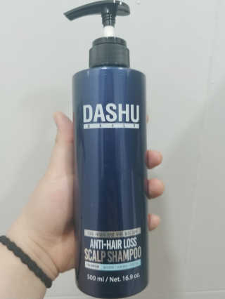 다슈코리아 다슈 단백질 한방 두피 골드 샴푸 500ml +샴푸브러쉬 — 5점을 준 리뷰어가 2019년 3월 올린 사용 사진