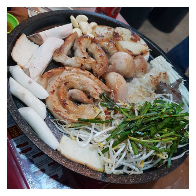 [늑대양곱창] 인기메뉴 3종中 택1+음료 1 리뷰 사진