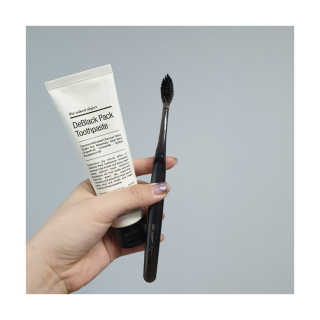 the naked object 디블랙팩치약 디블랙칫솔 세트 — 2점을 준 리뷰어가 2020년 2월 올린 사용 사진