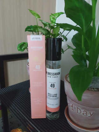 더블유드레스룸 드레스퍼퓸 150ml — 4.67점을 준 리뷰어가 2018년 5월 올린 사용 사진
