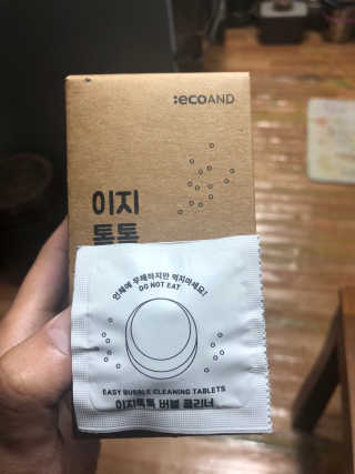 [에코앤드]이지톡톡 버블클리너 1종세척제 — 5점을 준 리뷰어가 2019년 6월 올린 사용 사진