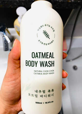 (주)에네스티 내추럴 촉촉  오트밀 바디워시 500ml — 5점을 준 리뷰어가 2020년 3월 올린 사용 사진