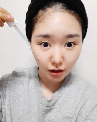 헤이톡 블루 아줄렌 오일세럼 — 5점을 준 리뷰어가 2020년 1월 올린 사용 사진