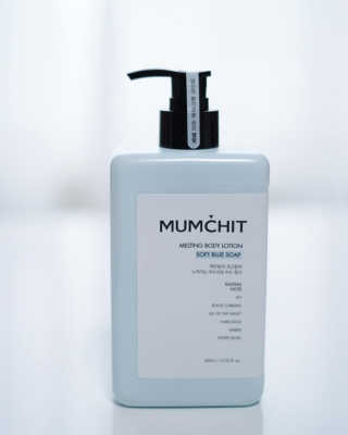 멈칫(MUMCHIT) 멜팅 바디로션 — 3.83점을 준 리뷰어가 2018년 12월 올린 사용 사진
