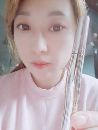 밀키드레스 리뉴얼 바비메이크 마스카라 — 4.33점을 준 리뷰어가 2018년 10월 올린 사용 사진