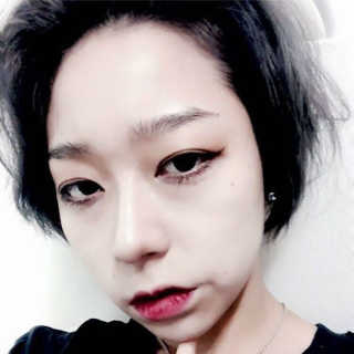 데일리톡스톡스 데일리톡스 듀이 스킨 이펙트 멀티 유즈 컨실러 비비 — 3.5점을 준 리뷰어가 2018년 2월 올린 사용 사진