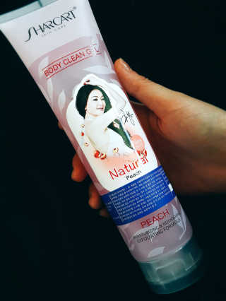 줌마들도 인정한 샤카트 페이스앤바디 필링젤 310ml — 3.33점을 준 리뷰어가 2018년 4월 올린 사용 사진