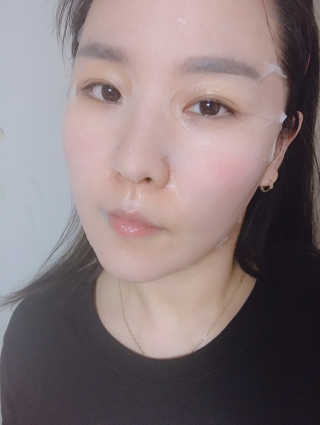 메이베나 1일 1팩 뽑아쓰는 마스크팩 — 5점을 준 리뷰어가 2019년 2월 올린 사용 사진