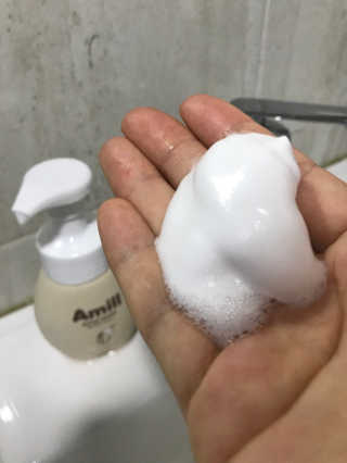 에이밀 슈퍼 그레인 버블 폼 200ml — 5점을 준 리뷰어가 2019년 12월 올린 사용 사진