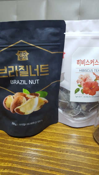 장수농가 브라질너트, 히비스커스 — 5점을 준 리뷰어가 2018년 7월 올린 사용 사진