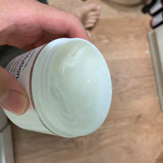 지고트 비타솔루션12 모이스처 앰플 크림 100ml — 3.5점을 준 리뷰어가 2019년 11월 올린 사용 사진