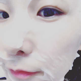 하트시그널샵 하트시그널 마스크팩 톤업-하트팩 — 3.5점을 준 리뷰어가 2018년 11월 올린 사용 사진