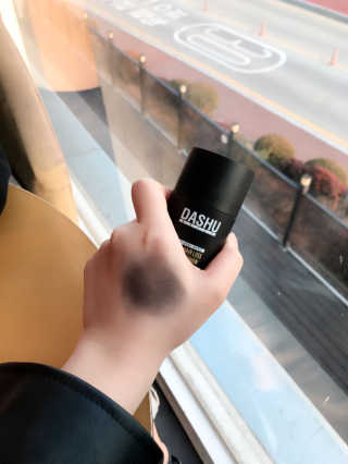 다슈코리아 다슈 안티 헤어로스 헤어쿠션 16g — 5점을 준 리뷰어가 2017년 2월 올린 사용 사진