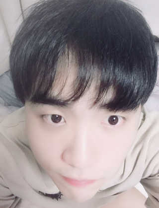 스킨그래머 슈퍼 굿 리페어 에센스 — 5점을 준 리뷰어가 2019년 5월 올린 사용 사진