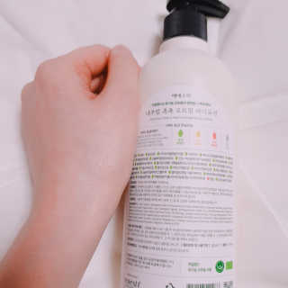 (주)에네스티 내추럴 촉촉  오트밀 바디로션 500ml — 5점을 준 리뷰어가 2020년 3월 올린 사용 사진