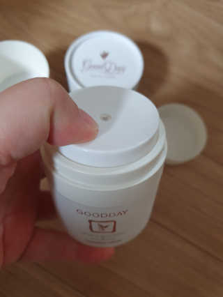 GoodDay Skincare GoodDay 강황크림 50g — 4.5점을 준 리뷰어가 2020년 1월 올린 사용 사진