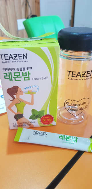 티젠 레몬밤 + 마이보틀 — 4점을 준 리뷰어가 2018년 7월 올린 사용 사진