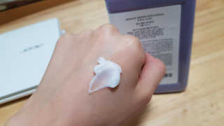 멈칫(MUMCHIT) 멜팅 바디로션 — 5점을 준 리뷰어가 2018년 11월 올린 사용 사진