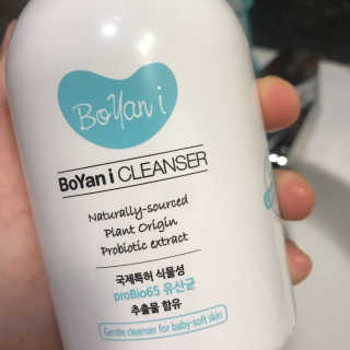 유산균하우스 [프로바이오닉] 보얀아이 클렌저 펌프형 — 4.5점을 준 리뷰어가 2019년 3월 올린 사용 사진