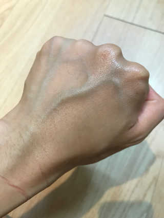 23years old 제로비티 인텐시브 베리어 — 4.33점을 준 리뷰어가 2018년 8월 올린 사용 사진