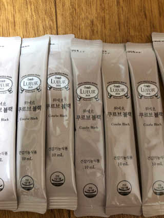 [하우투잇] 뤼에르 쿠르브 블랙 10ml x 30포 총 300ml — 5점을 준 리뷰어가 2020년 3월 올린 사용 사진