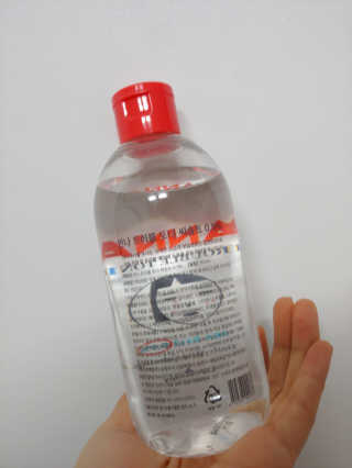 솔테라피 안나 트러블 토너 300ml — 4.5점을 준 리뷰어가 2019년 4월 올린 사용 사진