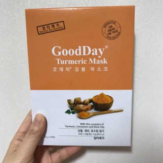 GoodDay Skincare GoodDay 강황 마스크 — 3.5점을 준 리뷰어가 2019년 5월 올린 사용 사진