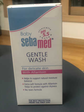 세바메드 베이비 바디워시 200ml — 4점을 준 리뷰어가 2020년 1월 올린 사용 사진