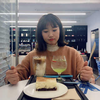 [포벨르] 아메리카노or 돌체라떼 + 에이드 + 디저트 — 5점을 준 리뷰어가 2019년 2월 올린 사용 사진
