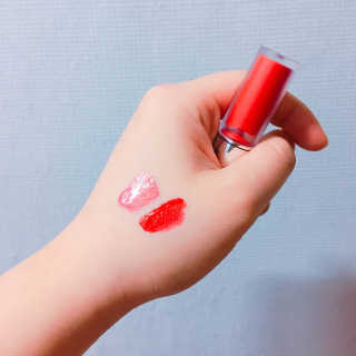 터치인솔 메탈리스트 리퀴드 포일 립스틱 5종 — 4점을 준 리뷰어가 2018년 3월 올린 사용 사진