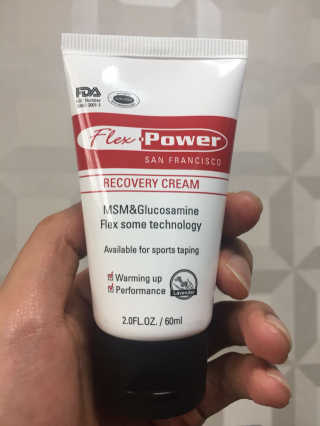 플렉스파워에이더블유에스 리커버리크림 30ml — 3.83점을 준 리뷰어가 2017년 5월 올린 사용 사진