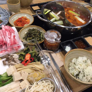 [미스터시래기]이베리코 콤보 샤브샤브+꼬막무침세트 — 3.5점을 준 리뷰어가 2018년 12월 올린 사용 사진