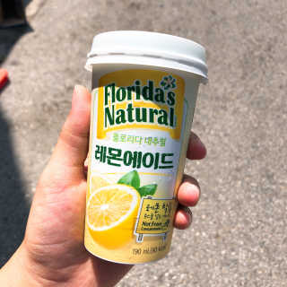 플로리다 내추럴 플로리다내추럴 레몬에이드  2종 — 5점을 준 리뷰어가 2018년 7월 올린 사용 사진
