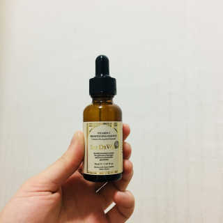 [스킨큐어] 산다화 비타민C 화이트닝 에센스 30ml — 5점을 준 리뷰어가 2019년 6월 올린 사용 사진