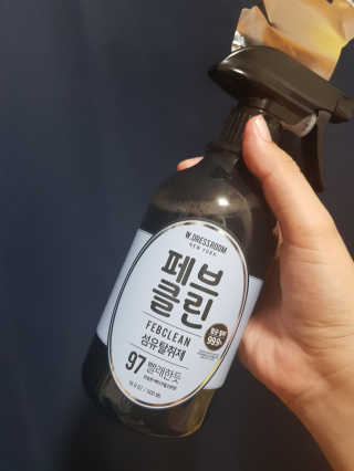 더블유드레스룸 페브클린 500ml — 3점을 준 리뷰어가 2018년 8월 올린 사용 사진