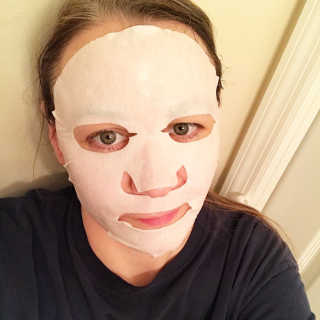 아이뽀 모든 피부 타입을위한 AIPPO Expert Hydrating Mask — 5점을 준 리뷰어가 2018년 3월 올린 사용 사진