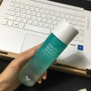 오지아이 워터 밤 모이스처 스킨 에센스 180ml — 5점을 준 리뷰어가 2020년 1월 올린 사용 사진