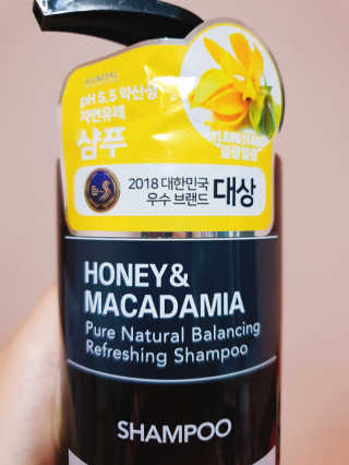 쿤달 네이처 샴푸 — 5점을 준 리뷰어가 2018년 9월 올린 사용 사진