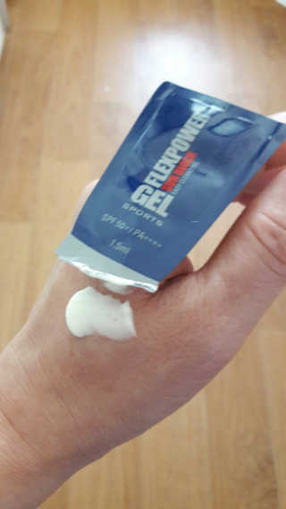 플렉스파워에이더블유에스 리커버리크림 30ml — 4.5점을 준 리뷰어가 2017년 9월 올린 사용 사진