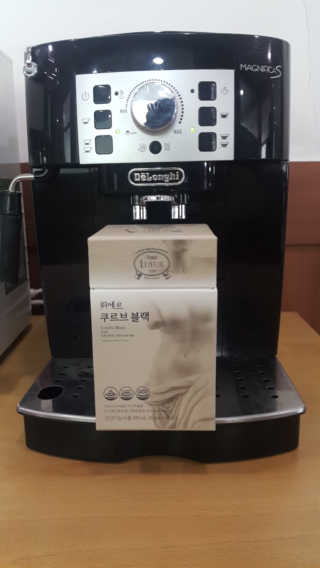 [하우투잇] 뤼에르 쿠르브 블랙 10ml x 30포 총 300ml — 5점을 준 리뷰어가 2020년 3월 올린 사용 사진